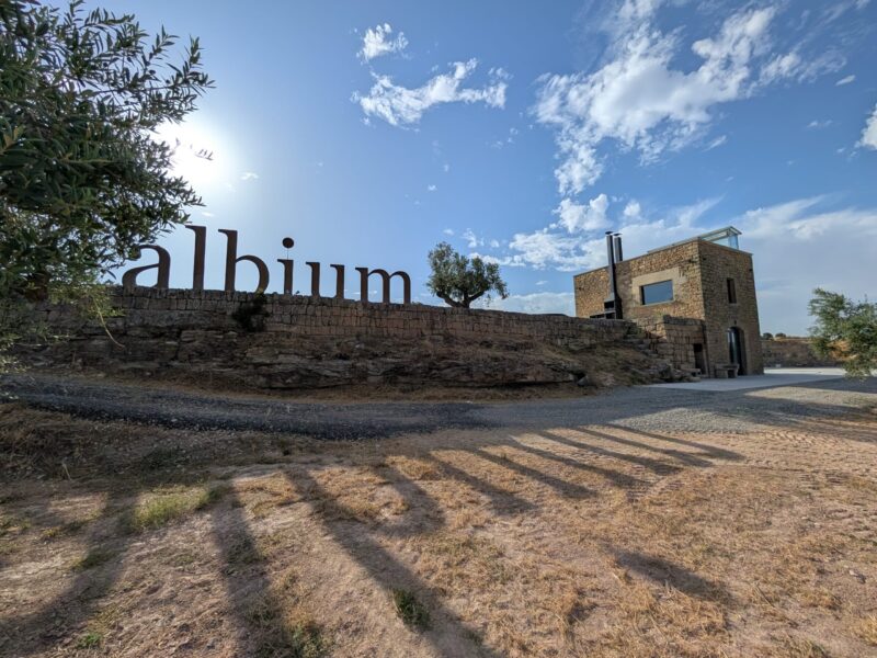 Albium Albium